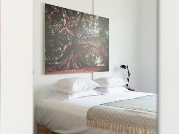 Cheese & Wine Lapa : photo 4 de la chambre chambre familiale avec salle de bains privative séparée