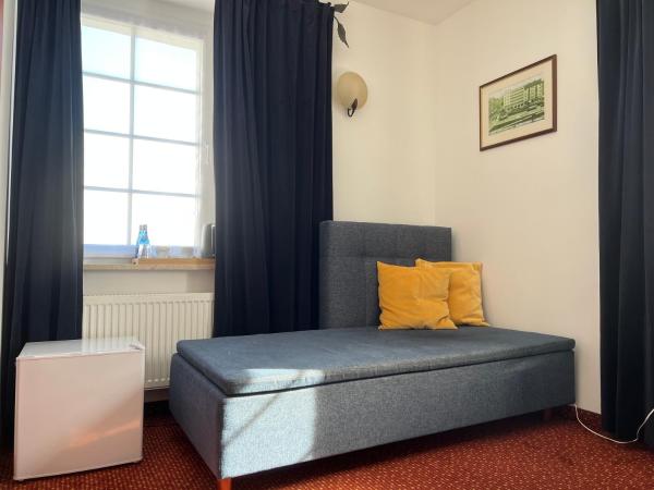 Villa Admiral : photo 4 de la chambre chambre double deluxe avec lit d'appoint