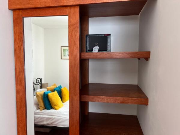 Villa Admiral : photo 3 de la chambre chambre double deluxe avec lit d'appoint