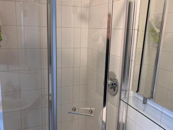 The Light House : photo 2 de la chambre chambre double - vue sur jardin