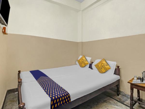 SPOT ON Bhavani Rest Rooms : photo 3 de la chambre chambre triple classique