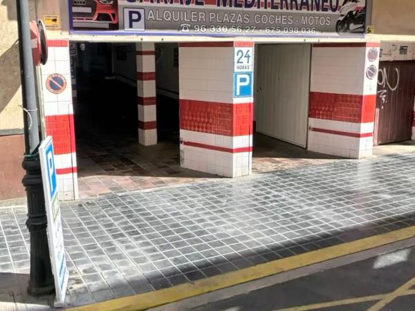 APARTAMENTOS PLAYA VALENCIA : photo 6 de la chambre appartement