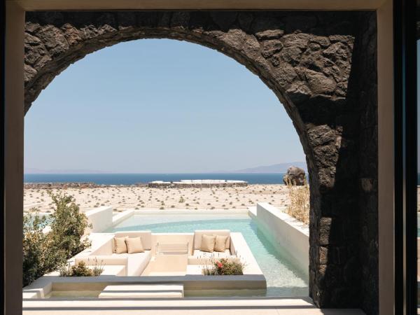 Elysian Retreat : photo 7 de la chambre villa euphoria - vue sur piscine et mer