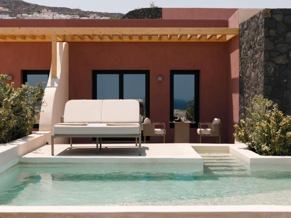 Elysian Retreat : photo 2 de la chambre villa serenity - vue sur piscine et mer