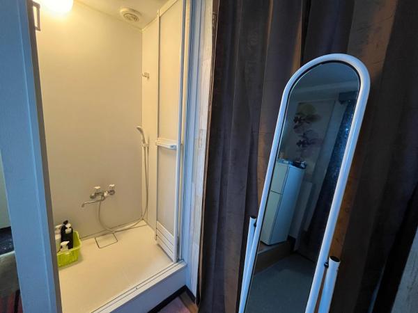 Shinjuku Sky hostel : photo 3 de la chambre chambre triple Économique