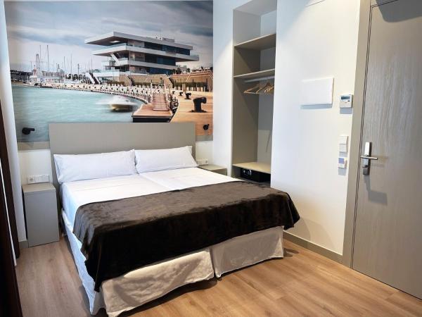Hotel BESTPRICE Valencia : photo 4 de la chambre chambre double deluxe