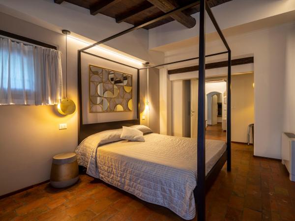 Villa Ca' Viola Rimini : photo 5 de la chambre suite avec jacuzzi