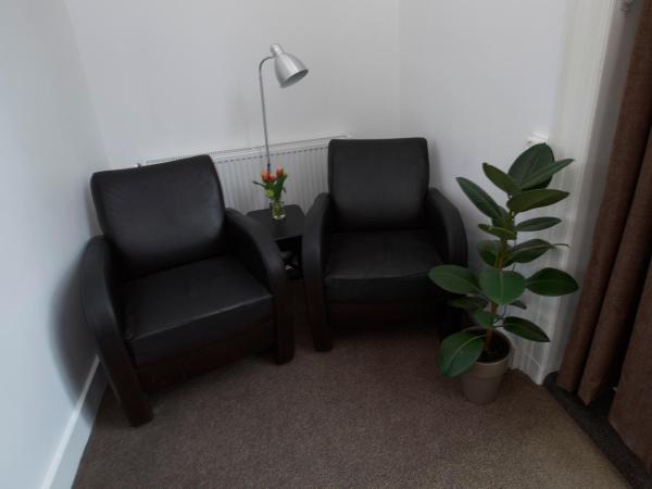 Bed & Breakfast Hotel Malts : photo 1 de la chambre chambre double avec terrasse