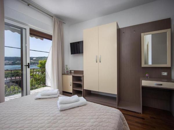 Villa Marija : photo 2 de la chambre chambre double avec balcon - vue sur mer