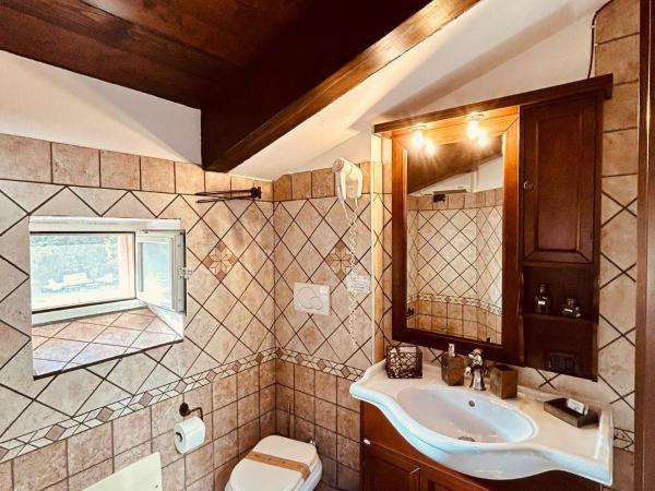 Villetta Capodimonte : photo 7 de la chambre chambre double