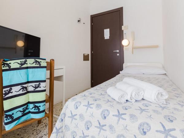 Hotel Sanremo : photo 3 de la chambre chambre simple standard