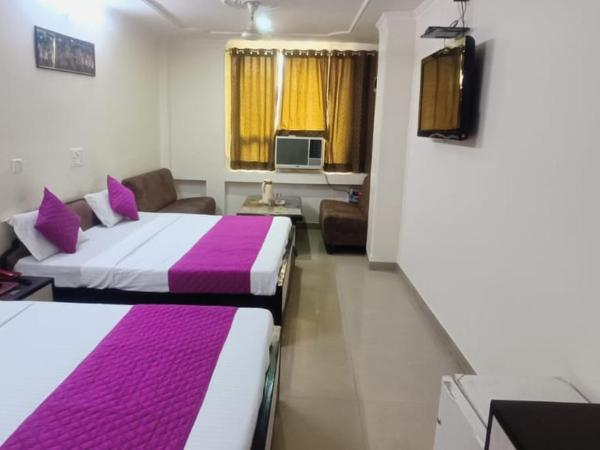 Hotel Jigyasa By Mayda Hospitality Pvt. Ltd. : photo 4 de la chambre chambre quadruple premium