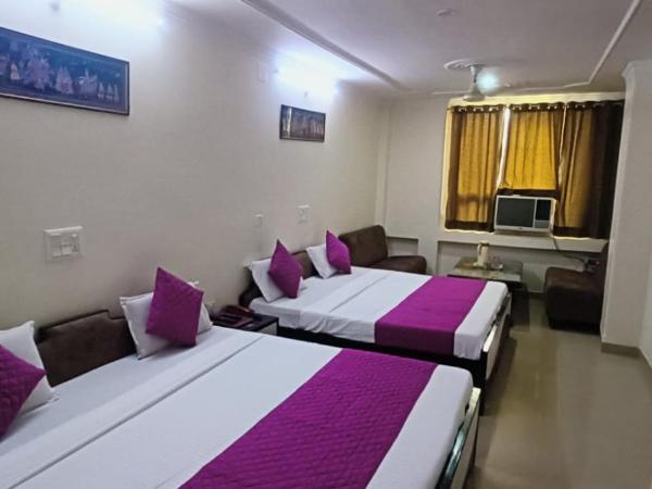 Hotel Jigyasa By Mayda Hospitality Pvt. Ltd. : photo 5 de la chambre chambre quadruple premium