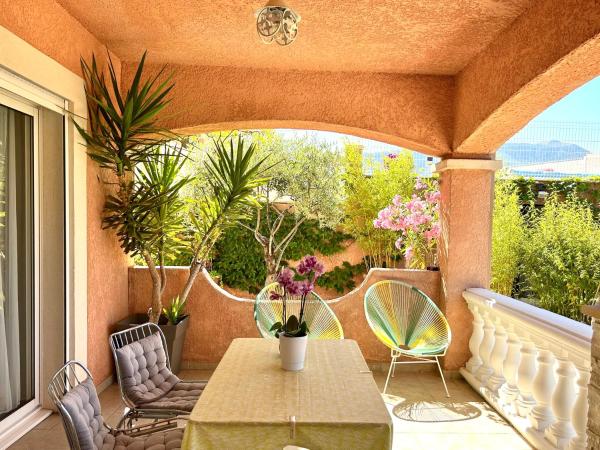 Chambres d'hôtes Les Noisetiers : photo 3 de la chambre appartement supérieur