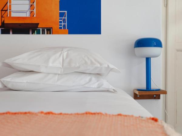 Cheese & Wine Lapa : photo 10 de la chambre chambre familiale avec salle de bains privative