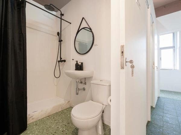 Cheese & Wine Lapa : photo 1 de la chambre chambre double avec salle de bains privative extérieure