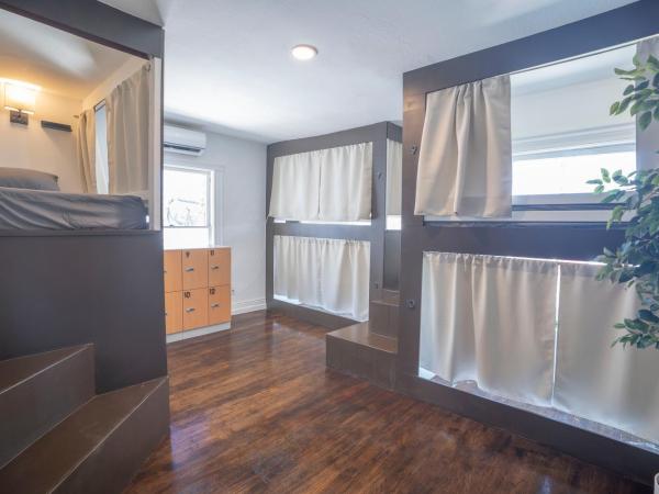 Burlington Hostel : photo 3 de la chambre lit superposé dans dortoir mixte