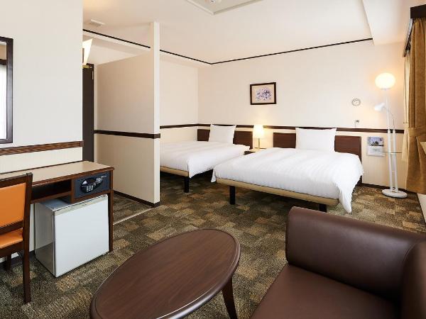 Toyoko Inn Osaka Namba Nippombashi : photo 3 de la chambre chambre lits jumeaux de luxe - non-fumeurs