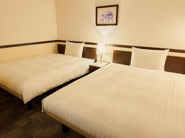 Toyoko Inn Osaka Namba Nippombashi : photo 5 de la chambre chambre lits jumeaux de luxe - non-fumeurs