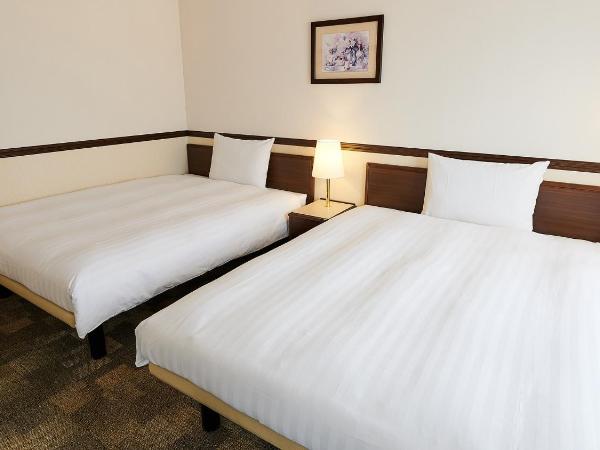 Toyoko Inn Osaka Namba Nippombashi : photo 2 de la chambre chambre lits jumeaux de luxe - non-fumeurs