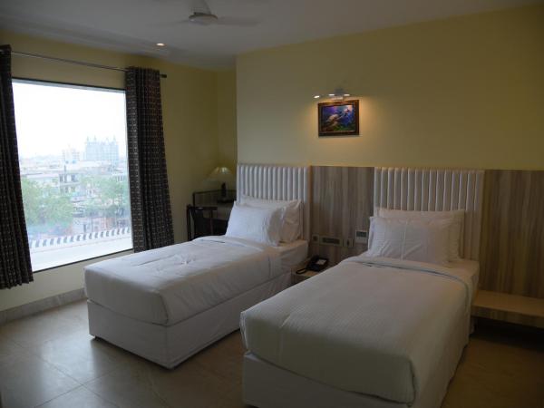 Broadway Inn : photo 5 de la chambre chambre lits jumeaux standard