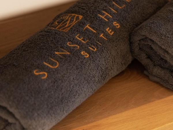 Sunset Hill Suites : photo 7 de la chambre suite junior - vue sur mer