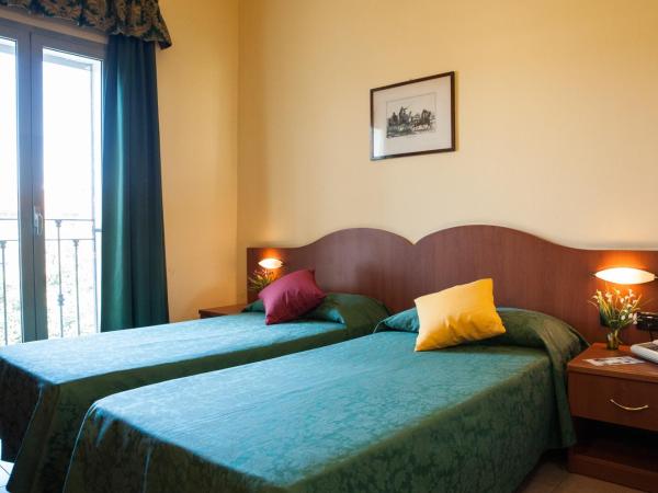 The Best Hotel : photo 1 de la chambre chambre lits jumeaux