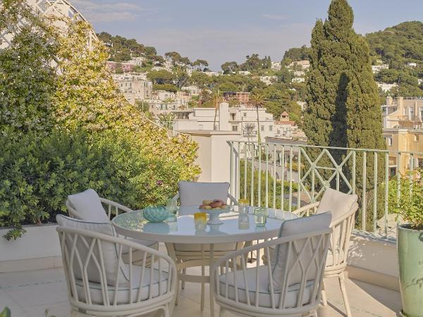 Hotel La Palma Capri, an Oetker Collection Hotel : photo 3 de la chambre suite junior avec terrasse