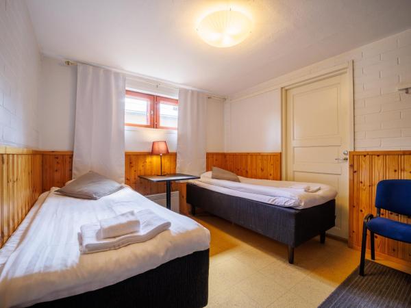 Hotelli Uninen Tampere : photo 3 de la chambre chambre lits jumeaux supérieure avec sauna