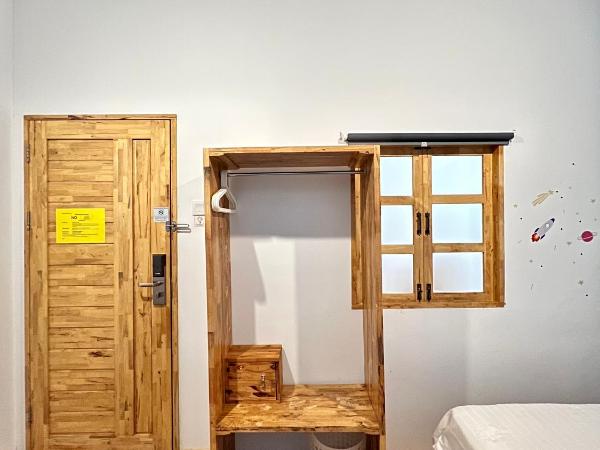 My Guesthouse 109 - SELF CHECK IN : photo 7 de la chambre chambre double avec salle de bains commune