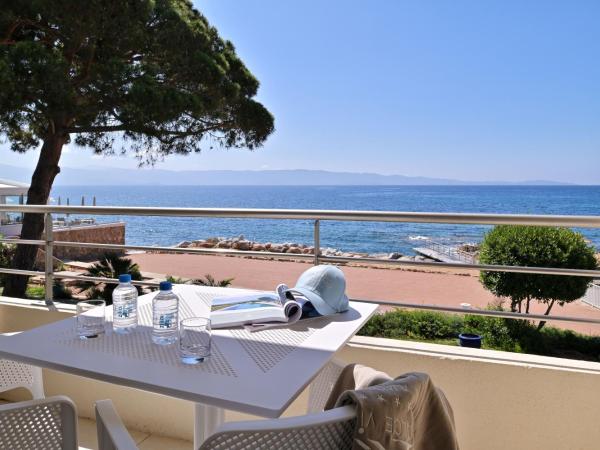 Hôtel Restaurant Dolce Vita : photo 6 de la chambre chambre double privilège - vue sur mer