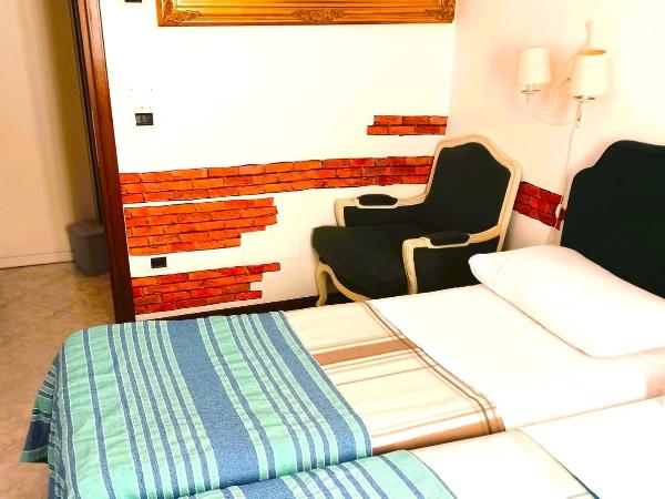 Cozy!! Verona : photo 2 de la chambre chambre double avec salle de bains privative