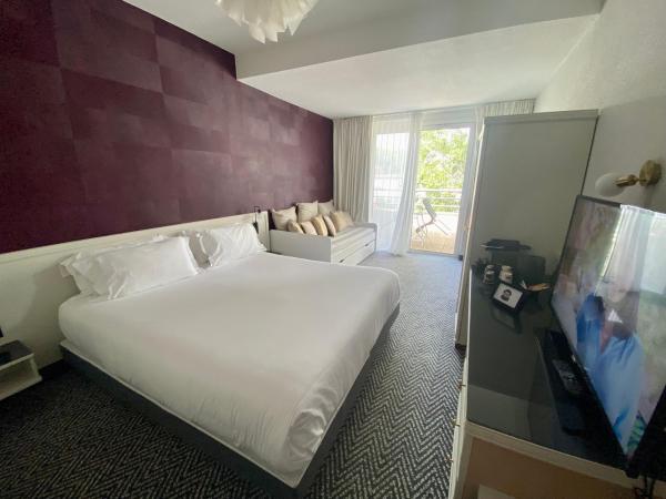 GOLF HOTEL : photo 3 de la chambre chambre familiale