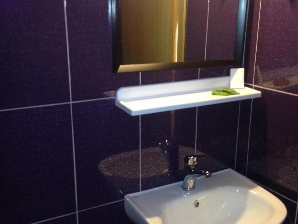 Zefyros Hotel : photo 3 de la chambre chambre double ou lits jumeaux