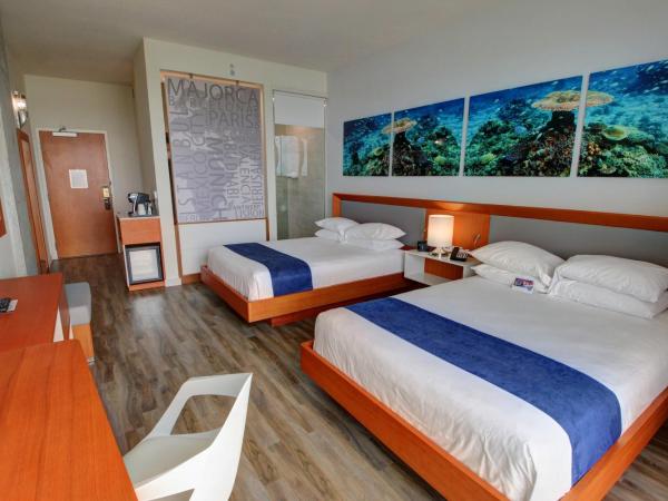 Maritime Hotel Fort Lauderdale Airport & Cruiseport : photo 1 de la chambre chambre avec 2 grands lits queen-size 