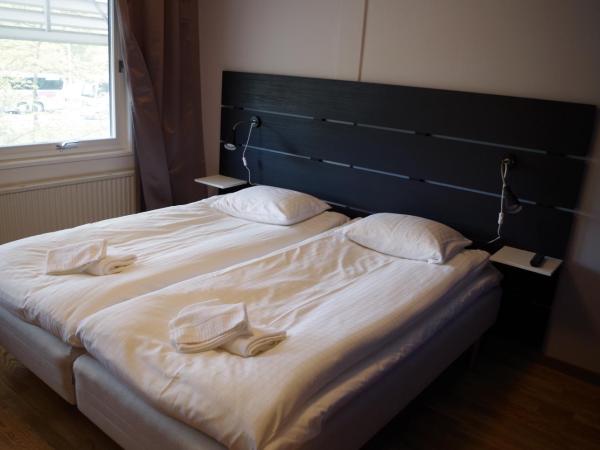 Spoton Hostel & Sportsbar : photo 4 de la chambre chambre double deluxe