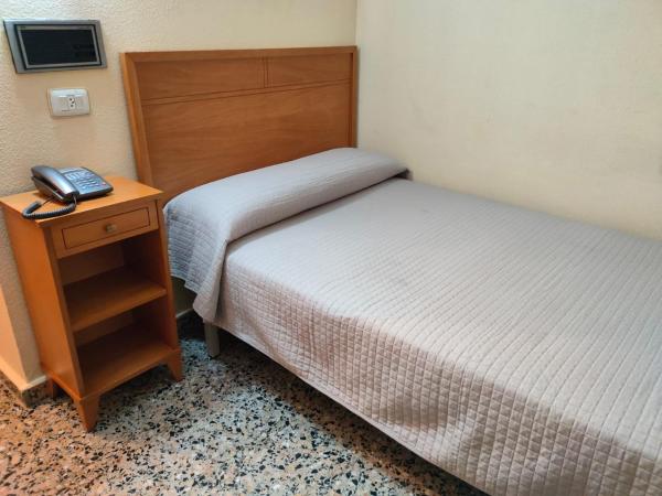 Hotel Cogullada : photo 2 de la chambre chambre simple
