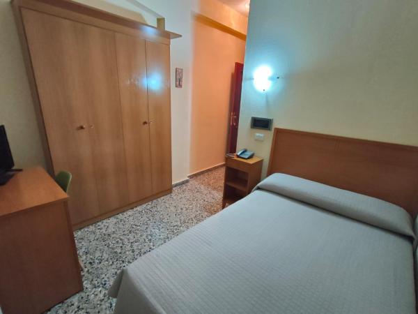 Hotel Cogullada : photo 3 de la chambre chambre simple