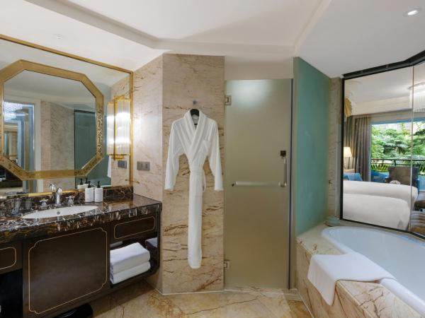 InterContinental Chengdu Global Center, an IHG Hotel : photo 4 de la chambre chambre lit king-size premium - Étage club