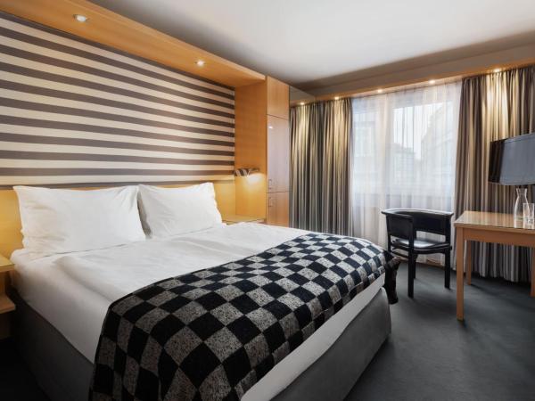 Holiday Inn Vienna City, an IHG Hotel : photo 6 de la chambre chambre standard lit queen-size