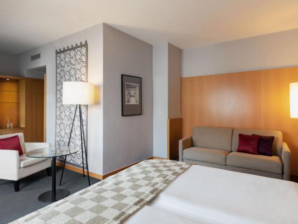 Holiday Inn Vienna City, an IHG Hotel : photo 9 de la chambre chambre lit king-size premium - mansardée