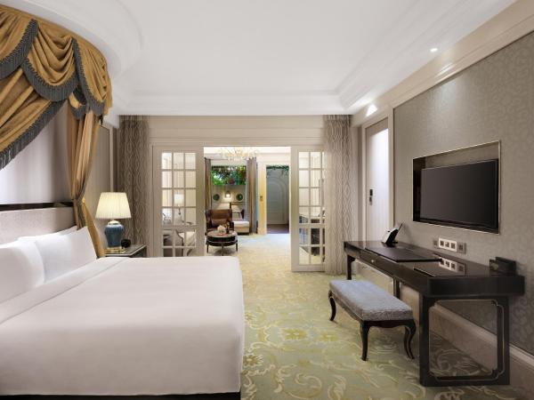 InterContinental Chengdu Global Center, an IHG Hotel : photo 1 de la chambre suite 1 chambre lit king-size - vue sur cour