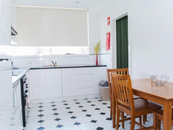 Alexander Motor Inn : photo 1 de la chambre appartement 3 chambres