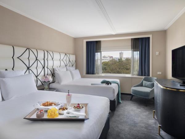 Pullman Auckland Hotel & Apartments : photo 4 de la chambre chambre supérieure avec 2 lits queen-size