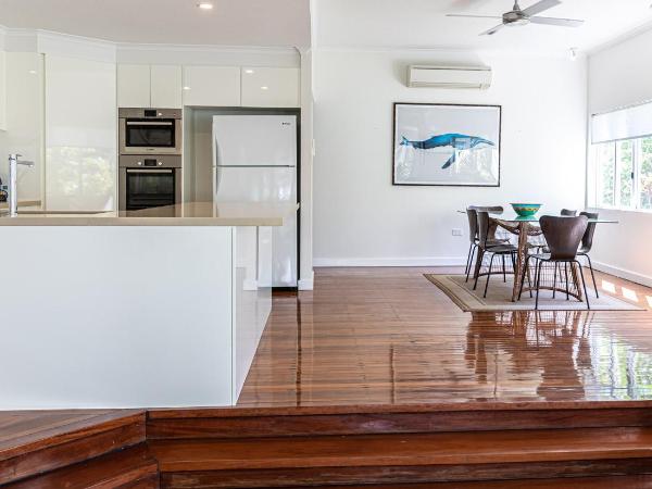 Beaches Holiday Apartments - Official Onsite Reception & Check In : photo 6 de la chambre appartement 2 chambres