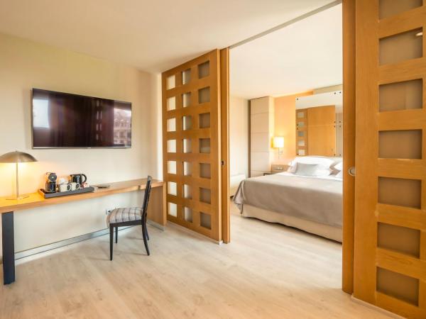 Hesperia Barcelona Presidente : photo 3 de la chambre suite junior