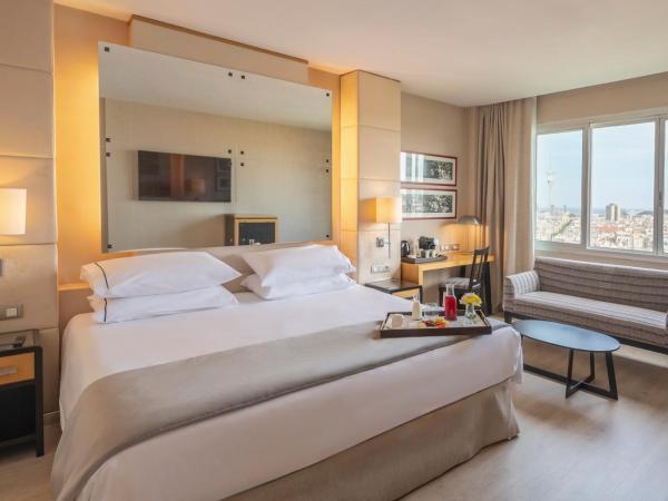 Hesperia Barcelona Presidente : photo 2 de la chambre chambre double ou lits jumeaux supérieure avec vue 