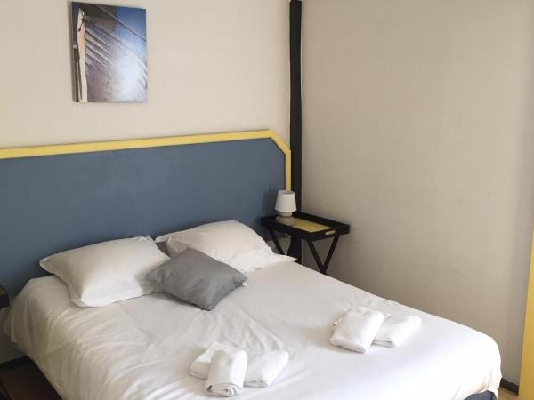 Hostellerie De La Source : photo 2 de la chambre chambre quadruple - vue sur jardin