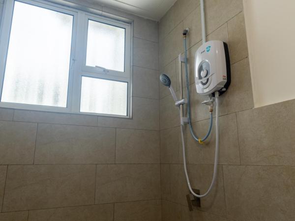 Mahkota Valley Suite by Timorra : photo 3 de la chambre studio avec canapé-lit