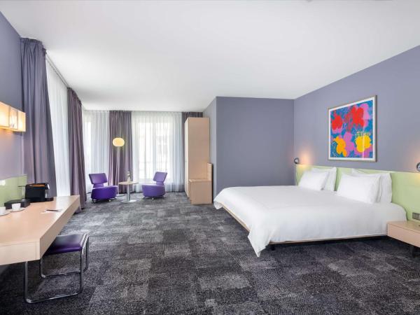 Park Plaza Berlin : photo 3 de la chambre suite junior avec lits jumeaux